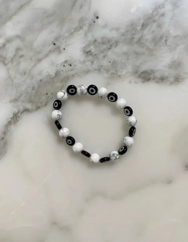 The Garde beaded bracelet