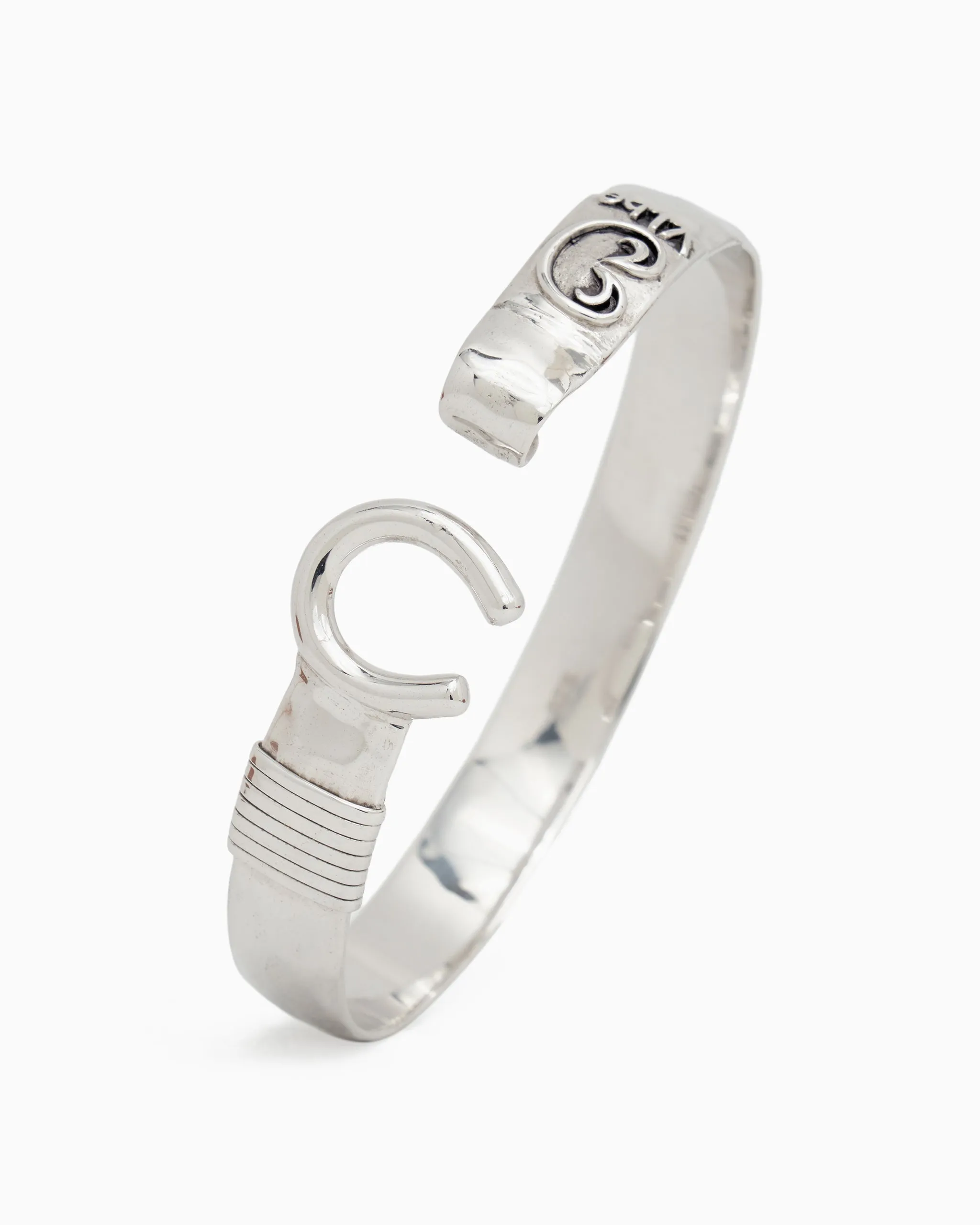 The Hook Bracelet, 8mm