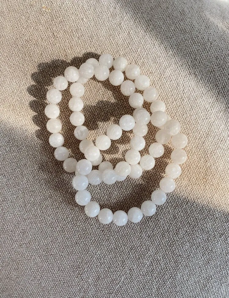 The Lune beaded bracelet