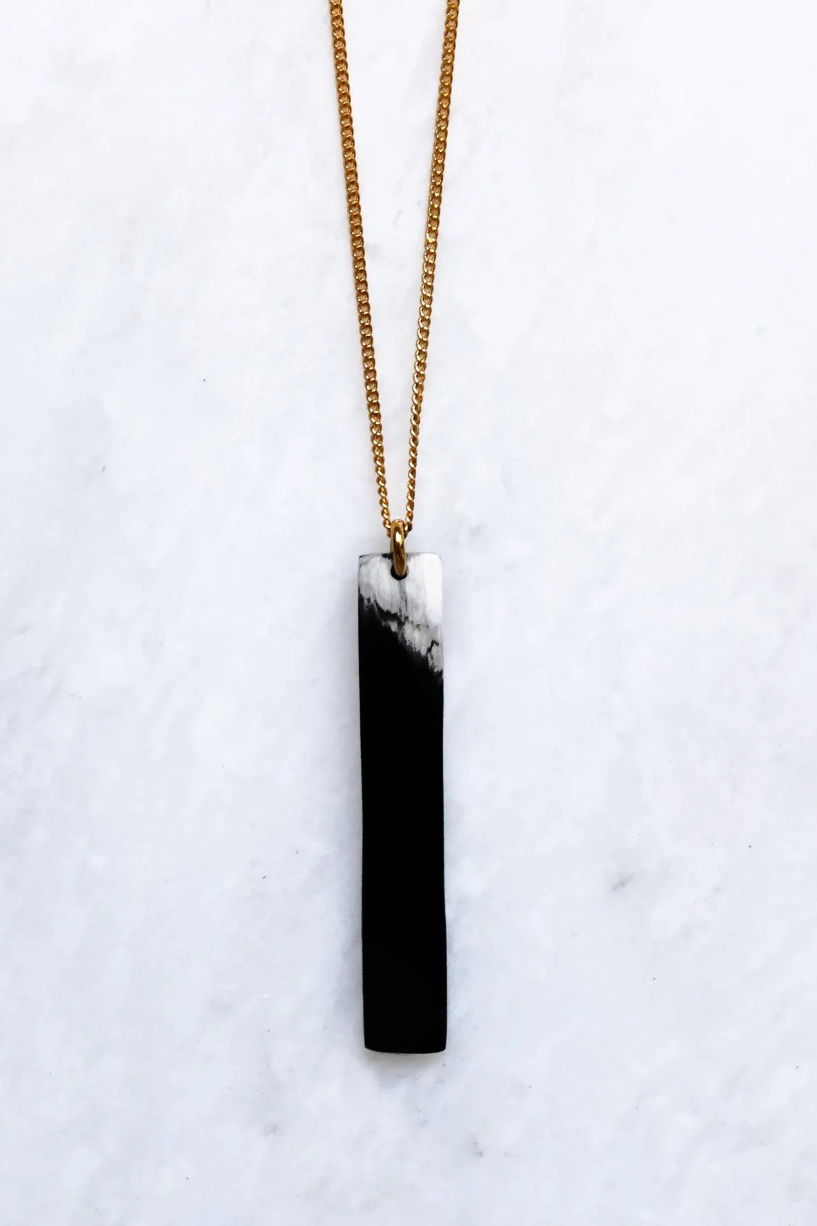 Tinh 16K Gold-Plated Brass Buffalo Horn Minimalist Bar Pendant Necklace