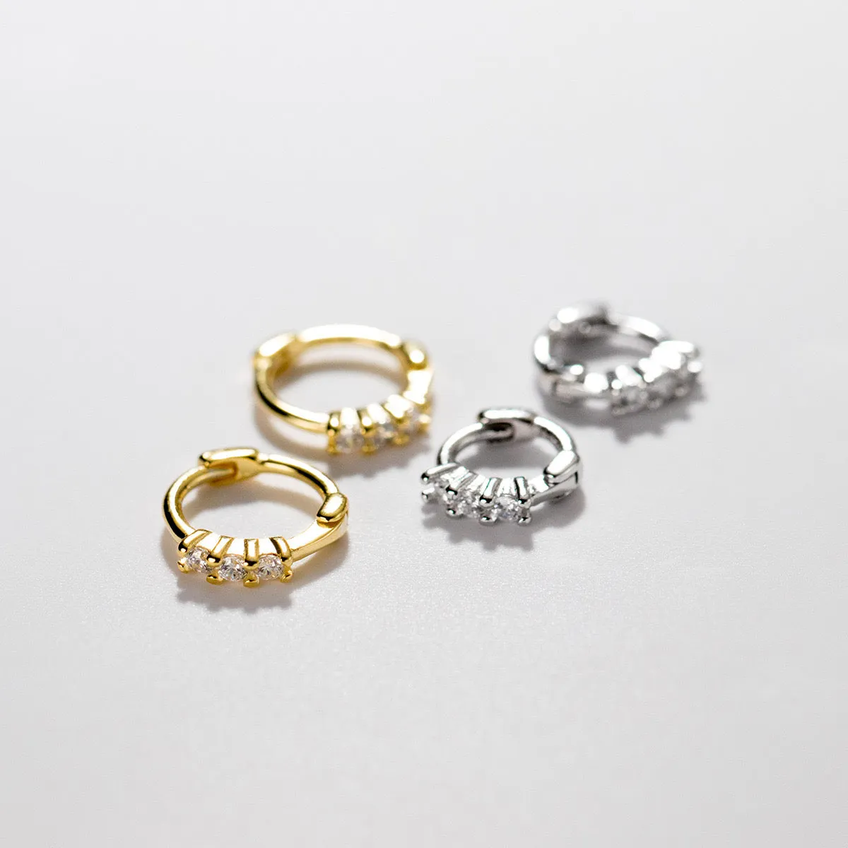 Tiny CZ Diamonds Hoop Earrings-SH030