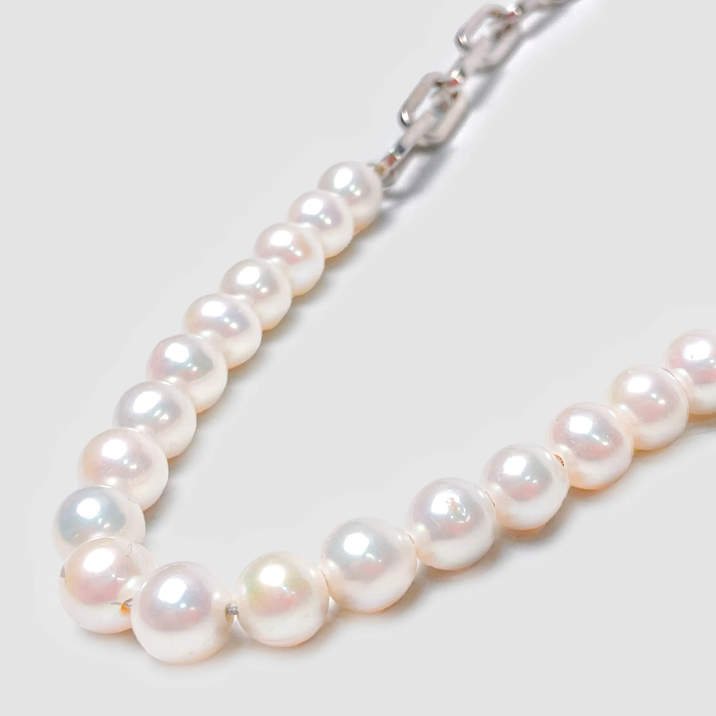 Trio Elm Bracelet/Necklace in Silver with White Pearls