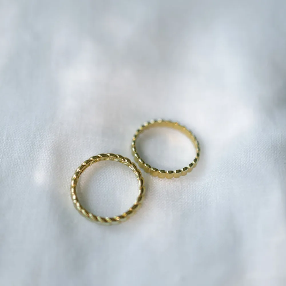 Twirl Ring