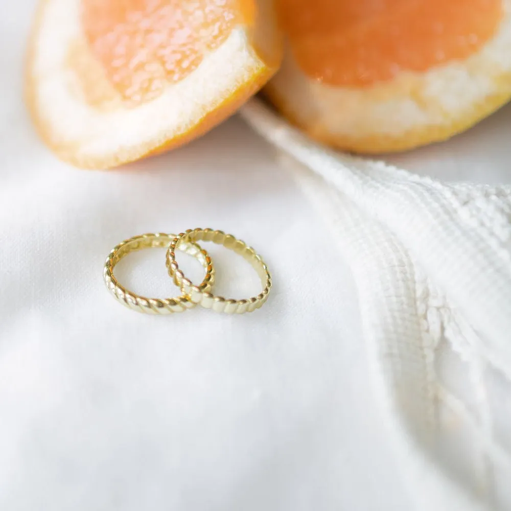 Twirl Ring