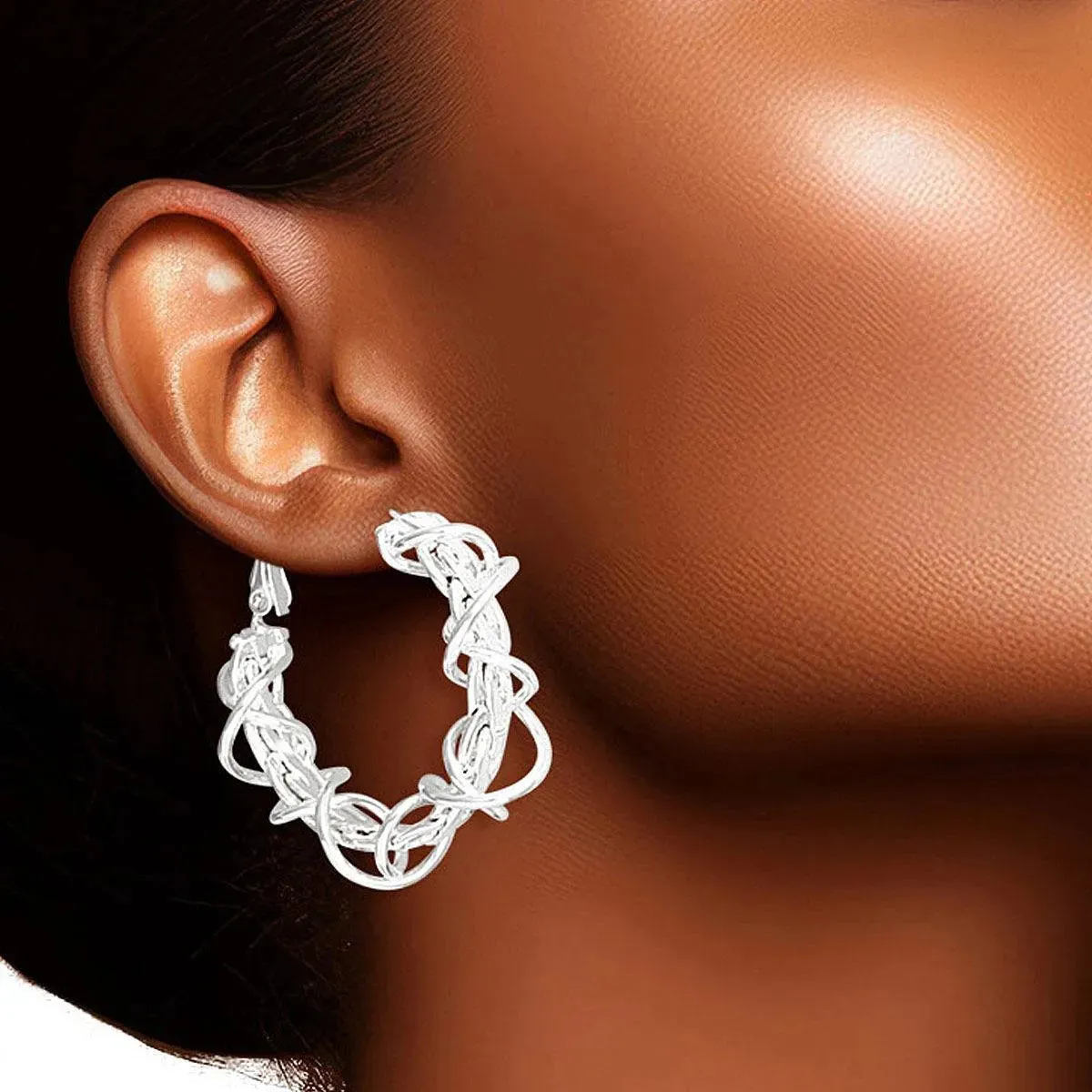 Twisted White Gold-finished Wire Chain Small Hoop Earrings
