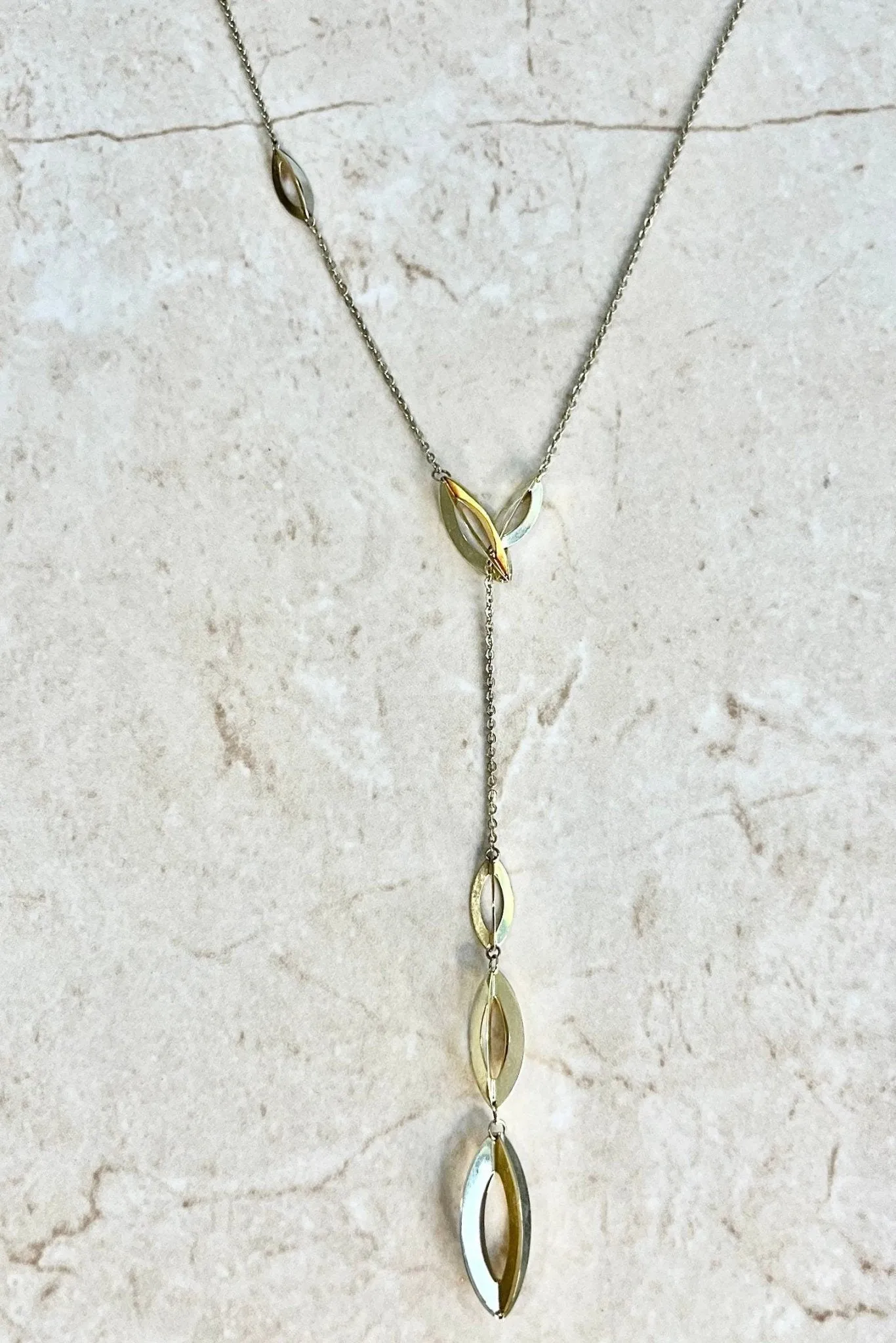 Vintage 14 Karat Yellow Gold Lariat Necklace