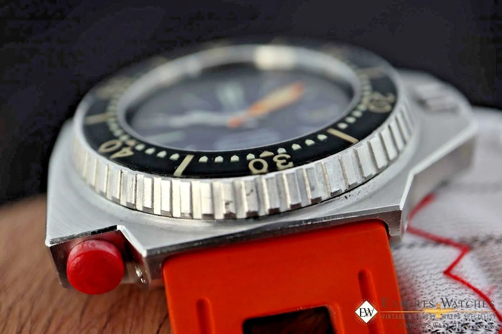 Vintage Omega Ploprof Seamaster 600 Blue Dial Ref.1660077 166.077 Diving Watch