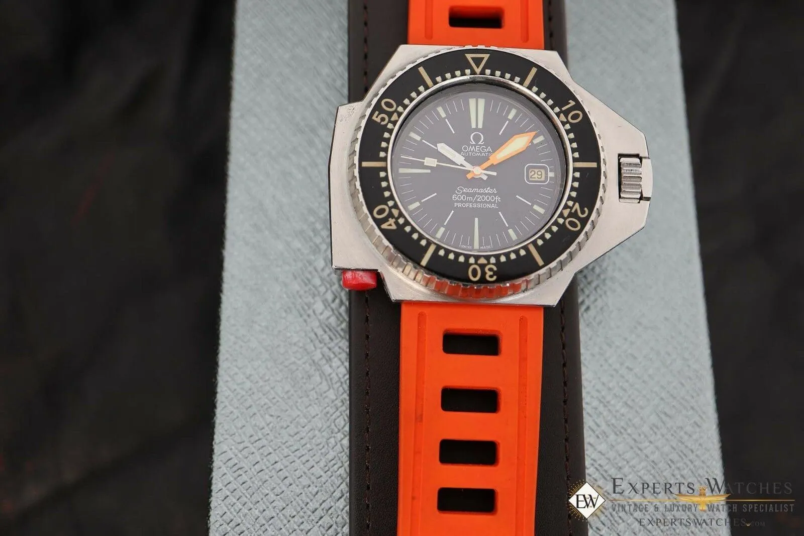 Vintage Omega Ploprof Seamaster 600 Blue Dial Ref.1660077 166.077 Diving Watch