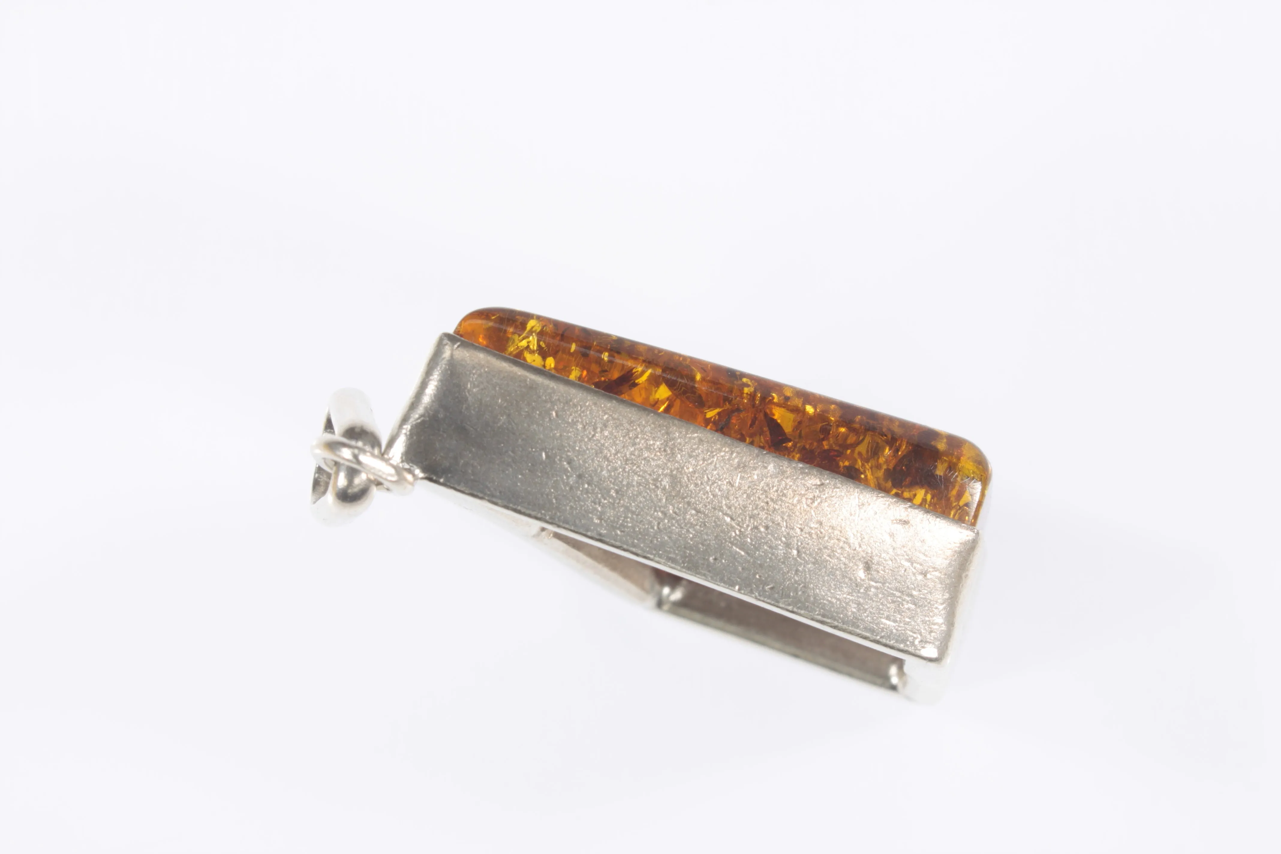 Vintage Sterling Silver Diamond Shape Amber Pendant 16.3g